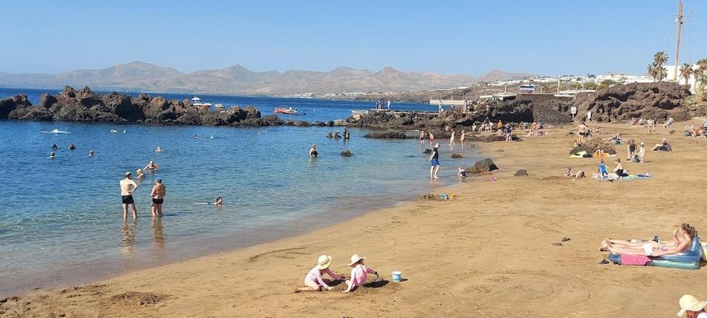 Oceanview Apartment بويرتو ذيل كارمين المظهر الخارجي الصورة